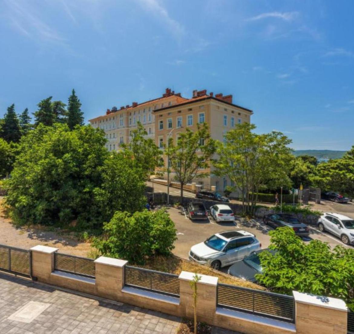 Appartement Trg Duga *